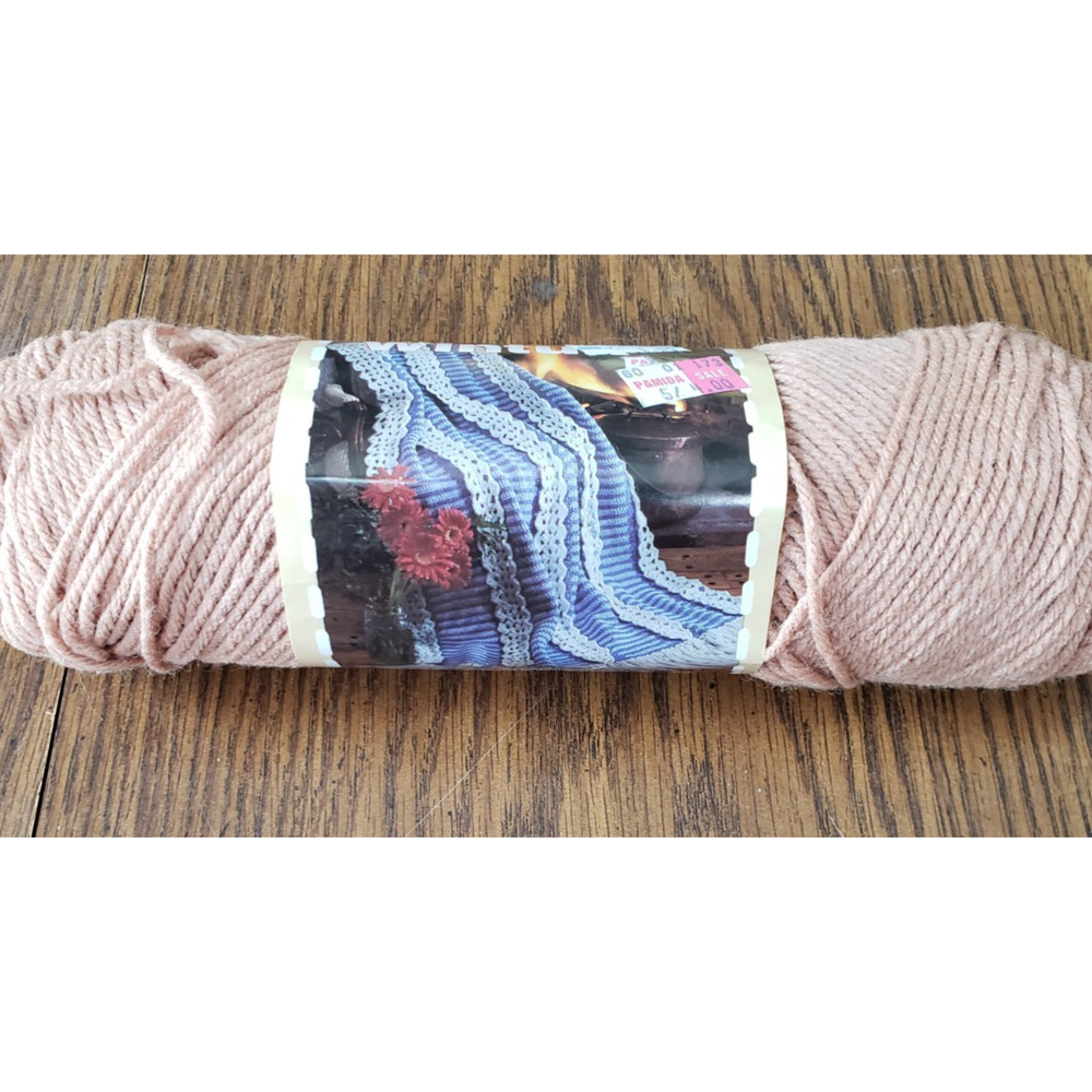 Caron Wintuk Yarn 3.5 Oz Cashmere White Cream Worsted Knitting Crochet DIY